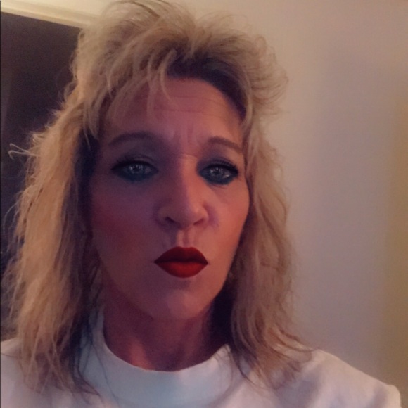 Meet your Posher, Gidget - Picture 6 of 11